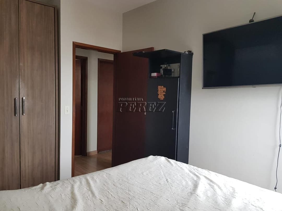 Apartamento a venda no Edifício Castel Gandolfo na rua Eduardo Benjamin Hosken, Região Central de Londrina - Foto 9