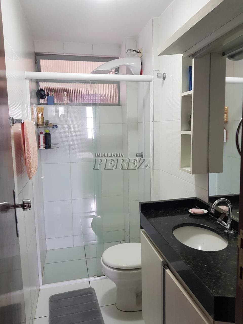 Apartamento a venda no Edifício Castel Gandolfo na rua Eduardo Benjamin Hosken, Região Central de Londrina - Foto 14