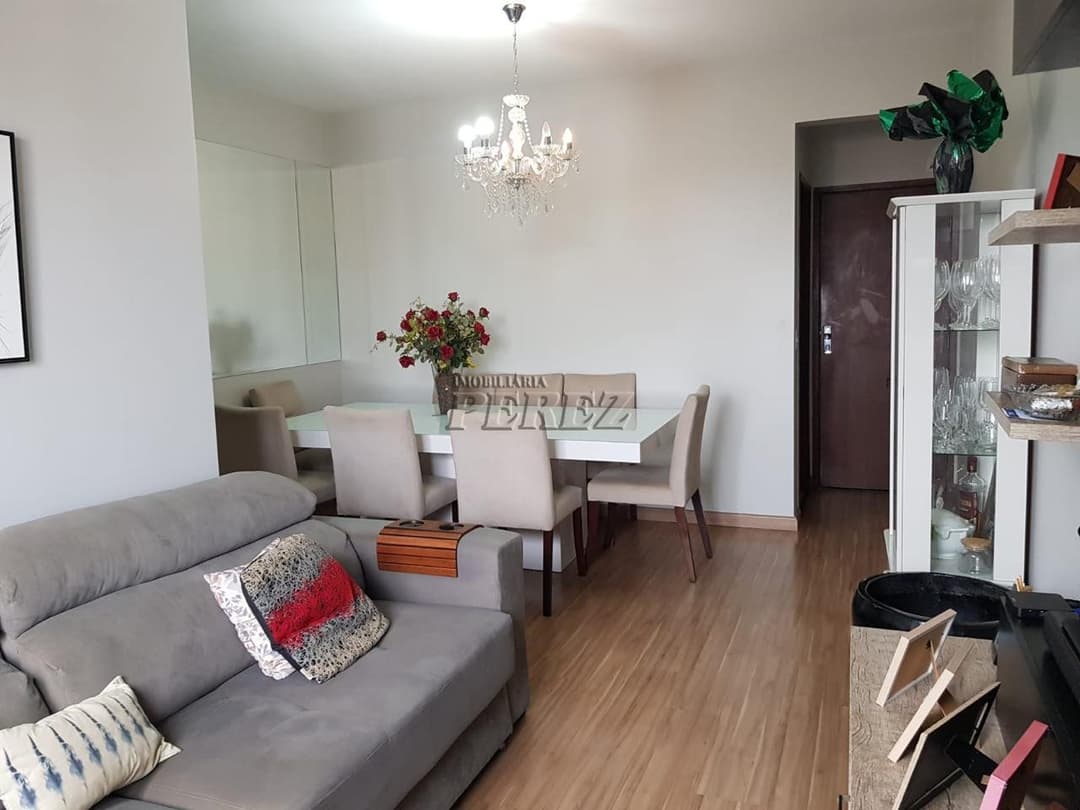 Apartamento a venda no Edifício Castel Gandolfo na rua Eduardo Benjamin Hosken, Região Central de Londrina - Foto 4