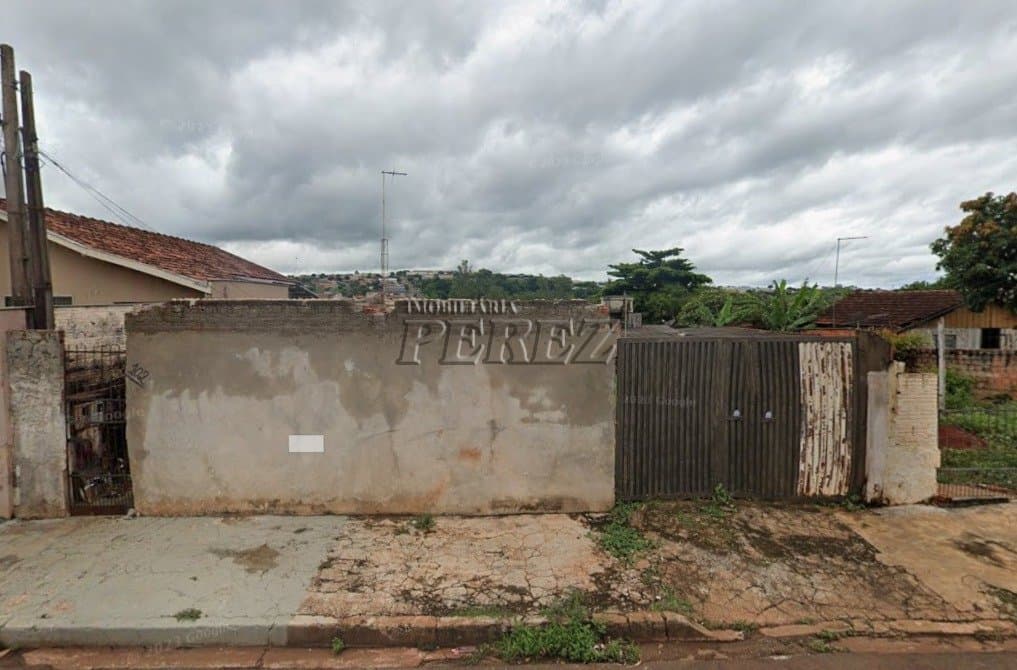 Casa a venda na Rua da Avestruz Jardim Paraiso, zona norte de Londrina