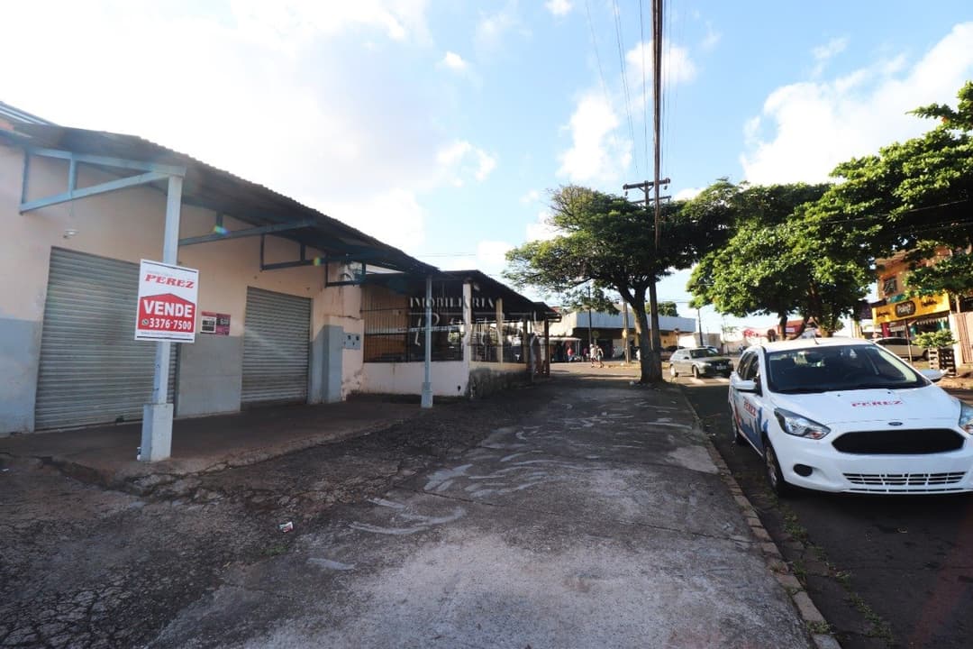 Imóvel comercial a venda na avenida das Maritacas, no Jardim Indusville zona leste de londrina - Foto 12