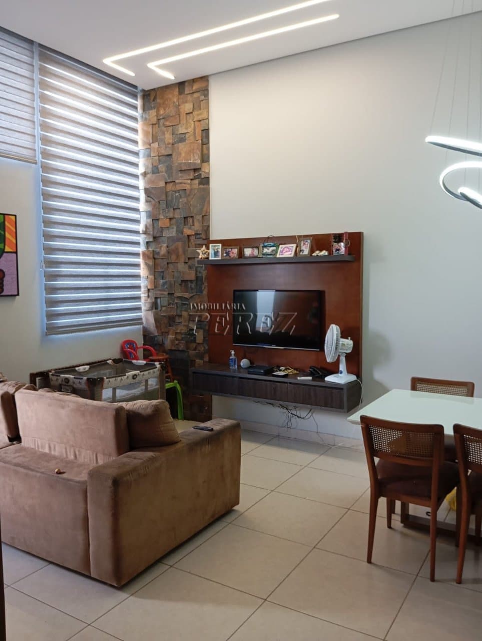 Casa à Venda no Jardim Monte Belo, região sul de Londrina. - Foto 3