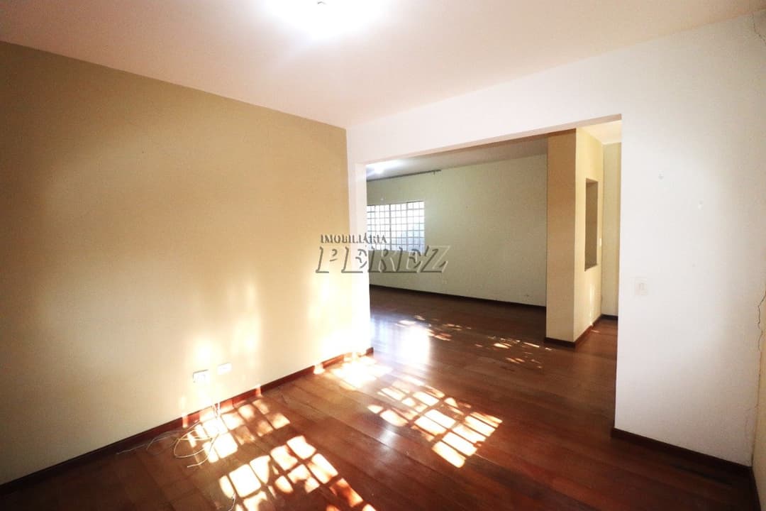 Casa comercial para alugar no centro em Londrina. - Foto 3