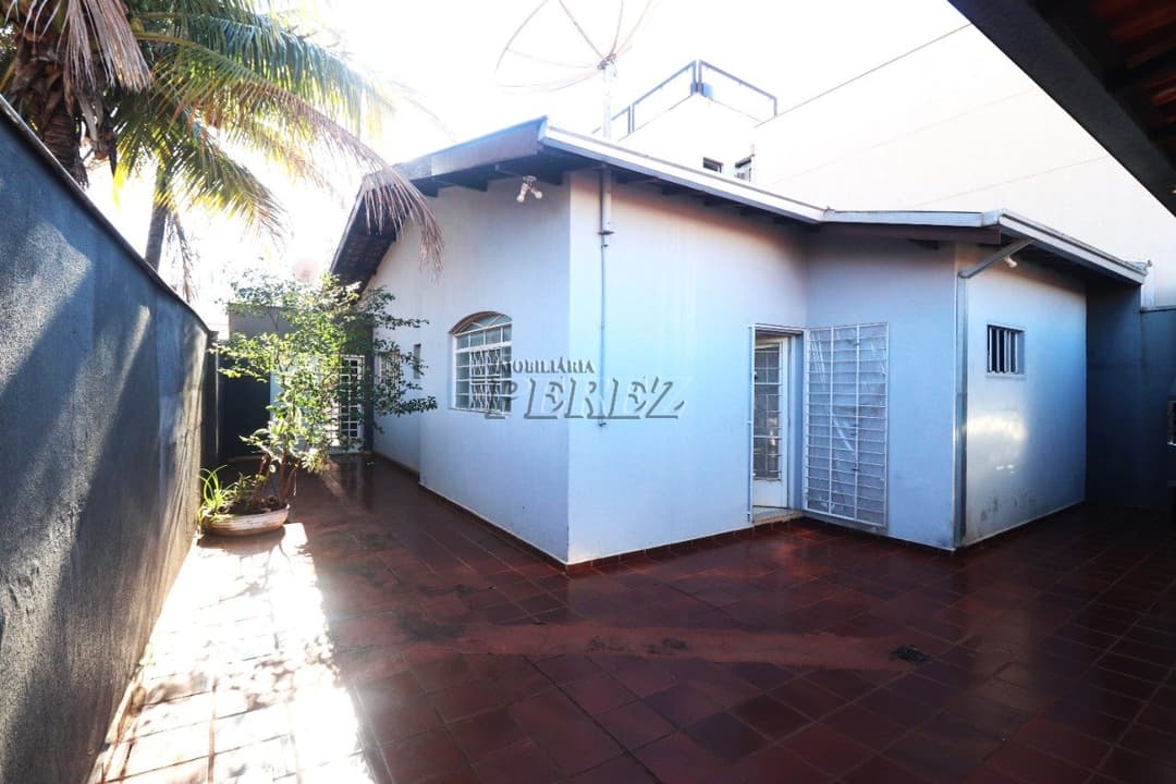 Casa comercial para alugar no centro em Londrina. - Foto 19