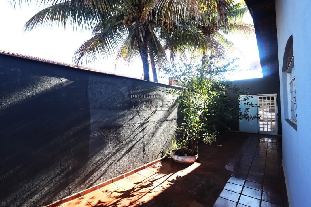 Casa comercial para alugar no centro em Londrina. - Foto 20