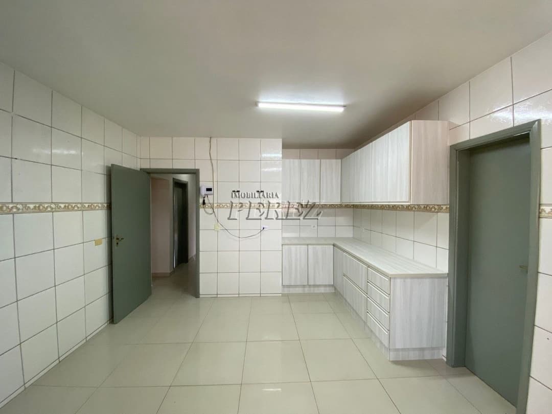 Sobreloja para alugar na Av. São João região Leste de Londrina - Foto 1