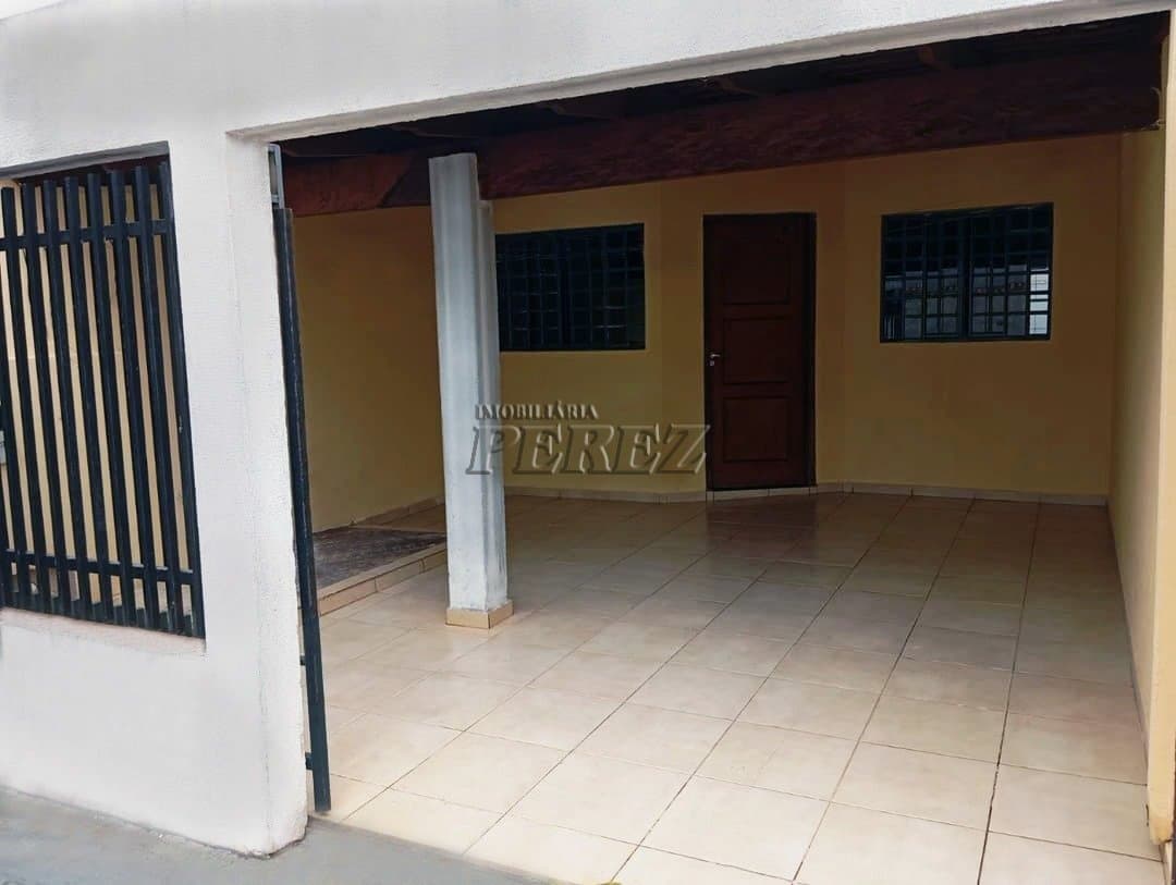Casa a venda na rua Salvelina Alves da Silva, excelente casa para investimento de locação, 02 casas de 02 quartos. - Foto 1
