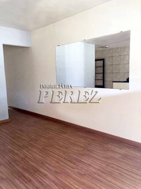Casa a venda na rua Salvelina Alves da Silva, excelente casa para investimento de locação, 02 casas de 02 quartos. - Foto 3