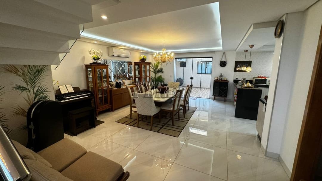 Sobrado de Alto Padrão à Venda - Condomínio Residencial Habitten Santa Regina, zona norte - Foto 4