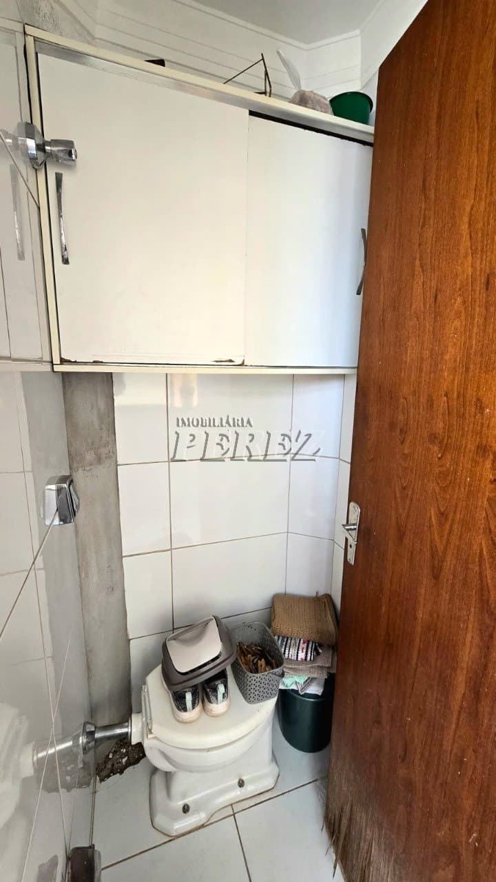 Apartamento à Venda no Edifício Santa Helena na avenida Paraná calçadão de Londrina - Foto 19