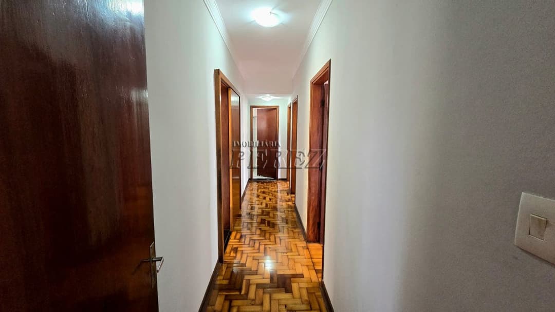 Apartamento à Venda no Edifício Santa Helena na avenida Paraná calçadão de Londrina - Foto 12