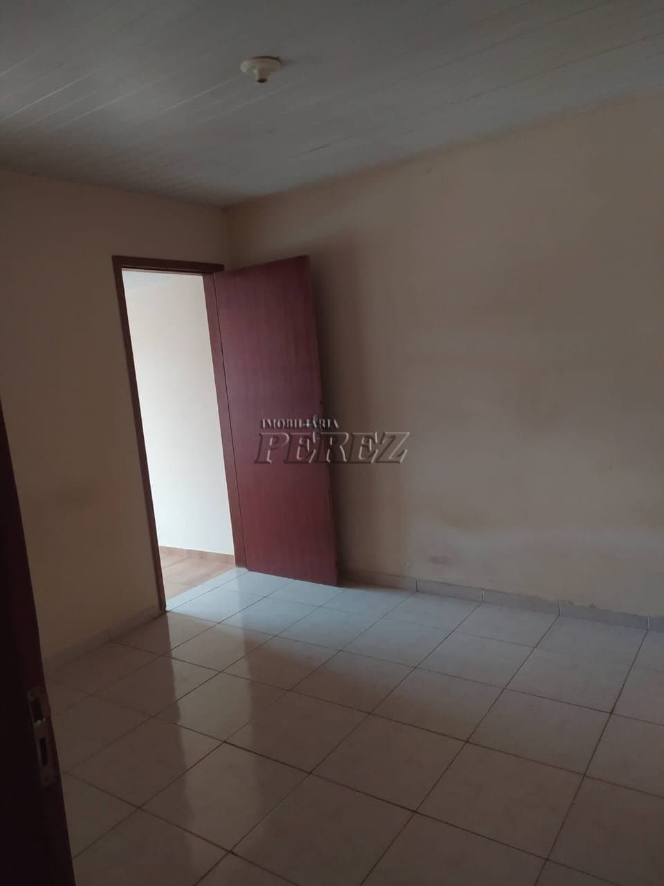 Casa com Dependência à Venda na Rua Achiro Kawasaki - Jardim Tóquio, Zona Oeste de Londrina - Foto 4
