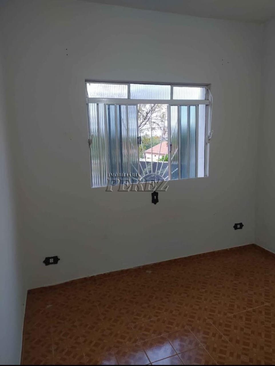 Casa com Dependência à Venda na Rua Achiro Kawasaki - Jardim Tóquio, Zona Oeste de Londrina - Foto 6