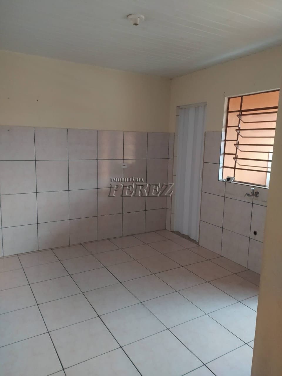 Casa com Dependência à Venda na Rua Achiro Kawasaki - Jardim Tóquio, Zona Oeste de Londrina - Foto 10