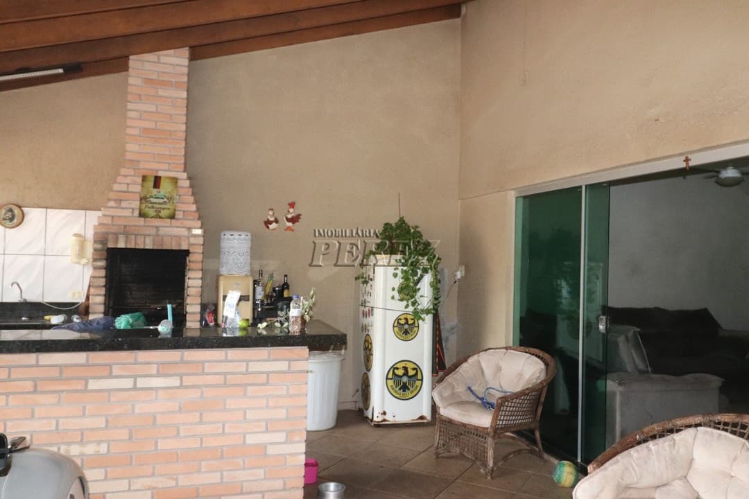 Casa a venda na rua Uruguai, centro de londrina. - Foto 3