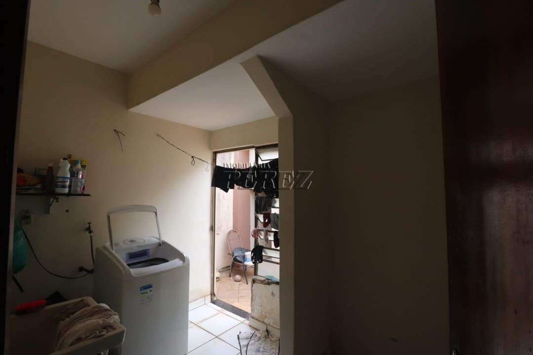 Casa a venda na rua Uruguai, centro de londrina. - Foto 8