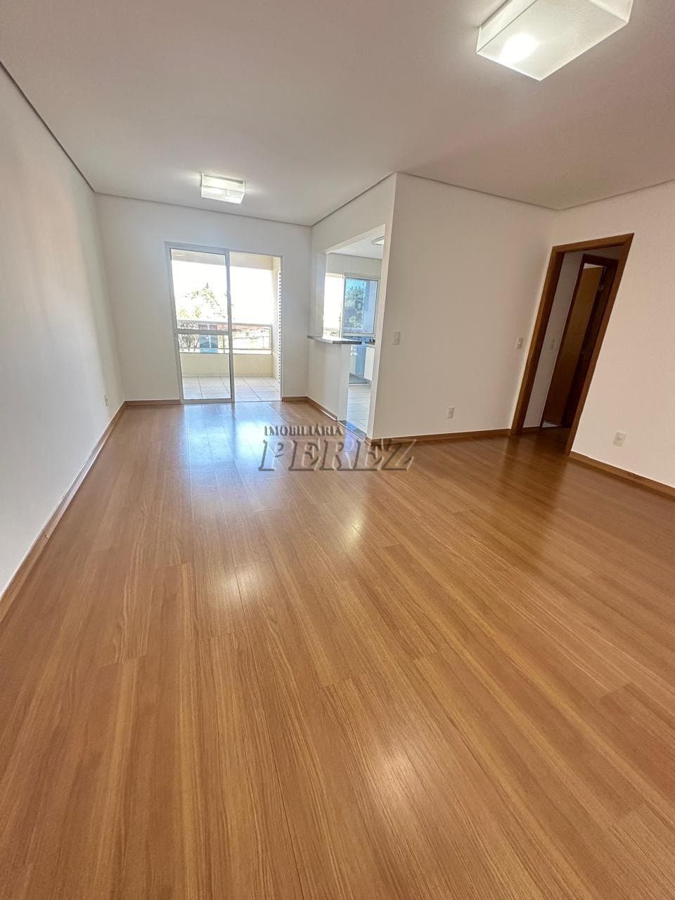 Apartamento à Venda na Rua Elizabeth Kenny no Edifício Charles de Gaulle Royal Residence - Jardim Roveri - Foto 3