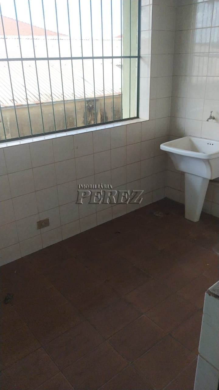 Sobrado Comercial à Venda na Avenida Dez de Dezembro - Lago Gapó - Foto 23