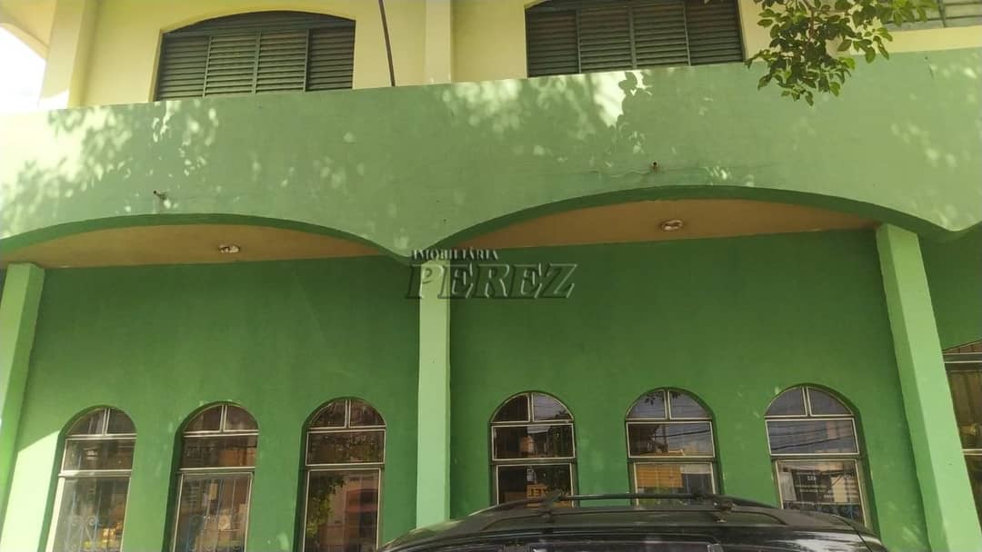 Sobrado Comercial à Venda na Avenida Dez de Dezembro - Lago Gapó - Foto 2