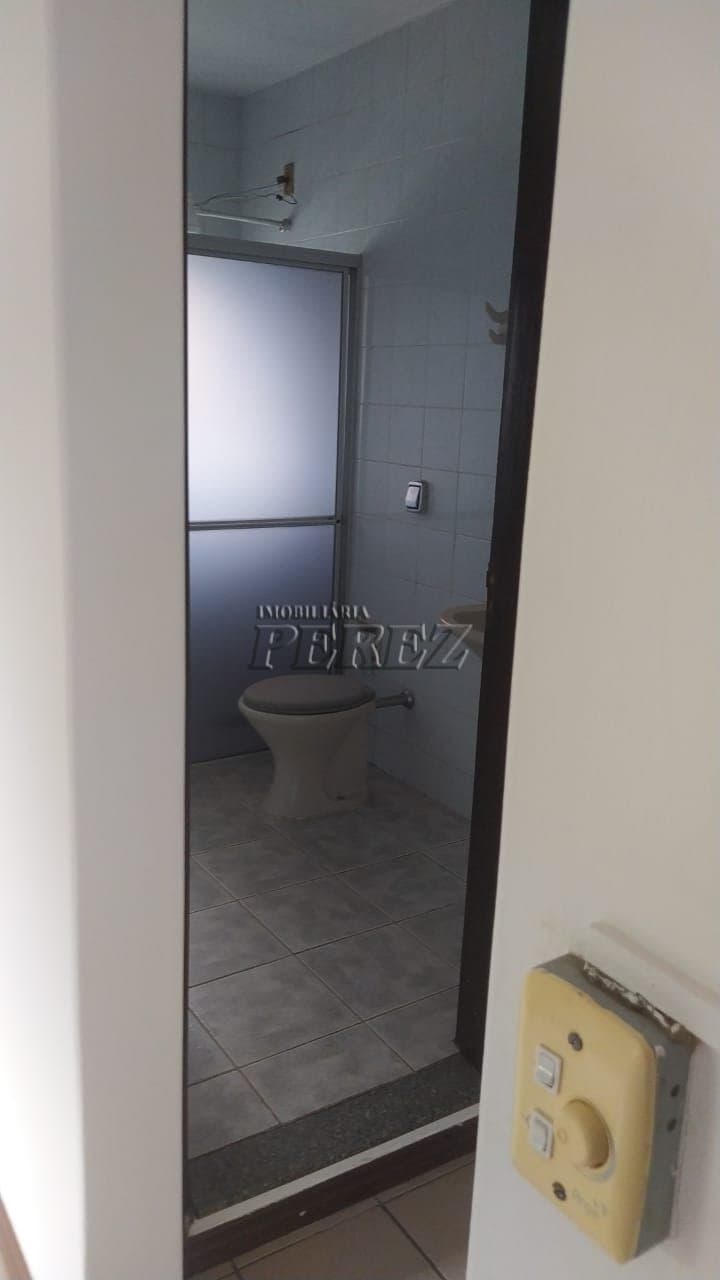 Sobrado Comercial à Venda na Avenida Dez de Dezembro - Lago Gapó - Foto 25