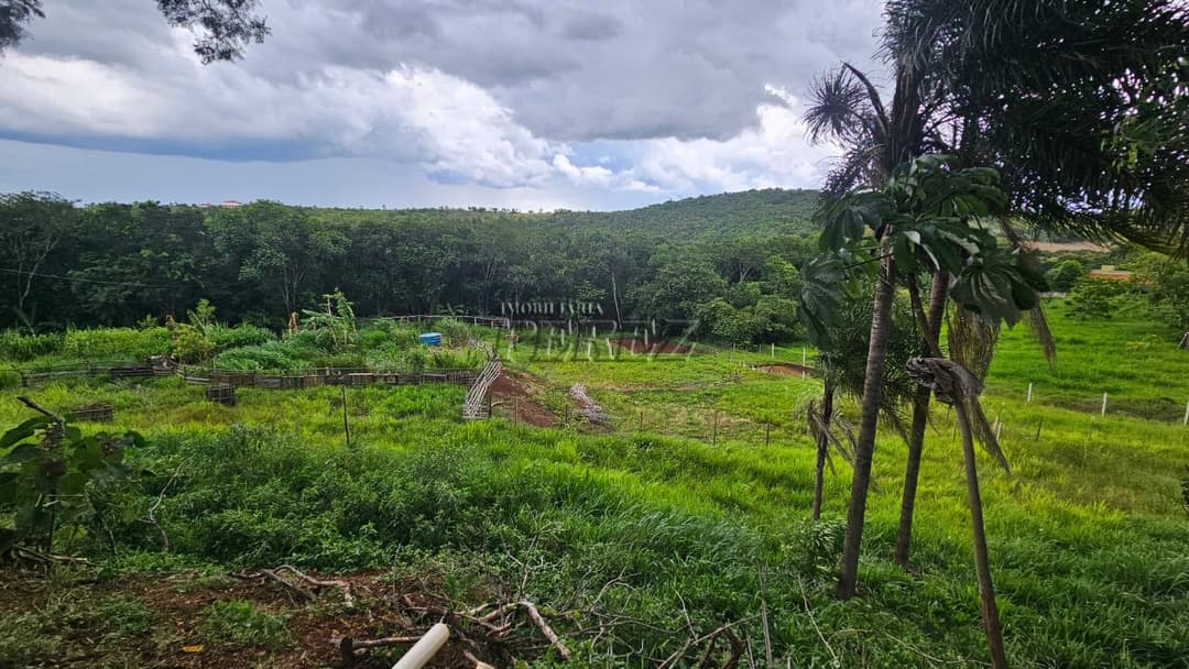 Casa à Venda na rua Pau Brasil no Condomínio Itaúna - Foto 4