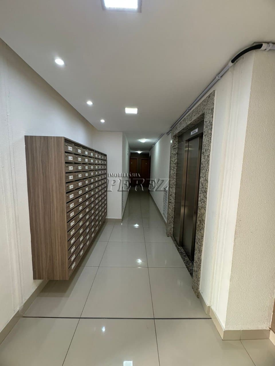 Apartamento para Venda na Rua Creusa Pereira Campos no Spazio Louvre - Gleba Palhano - Foto 2