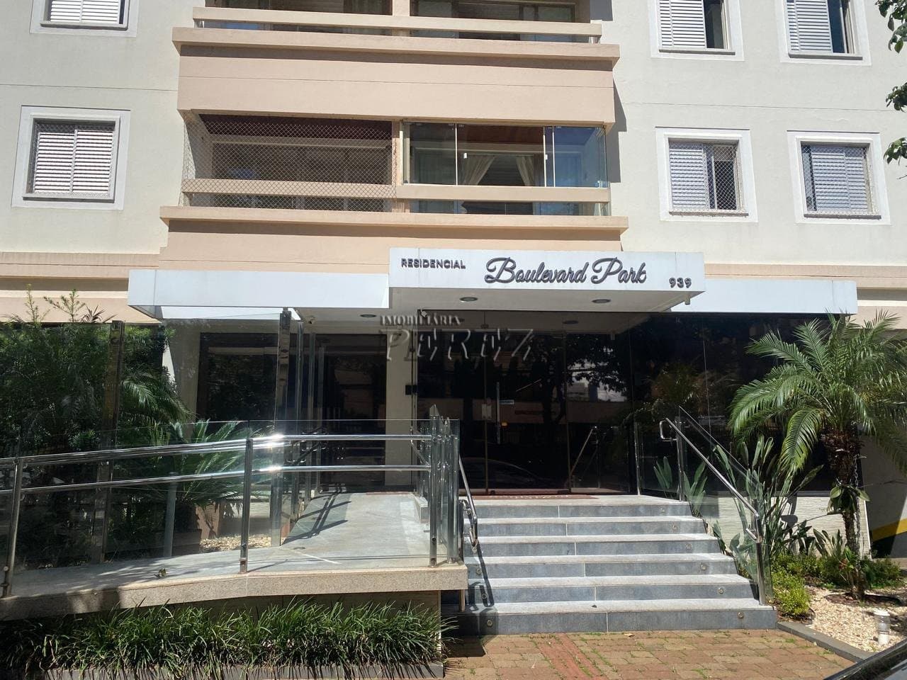 Apartamento à Venda no Edifício Boulevard Park - Rua Belo Horizonte - Foto 2