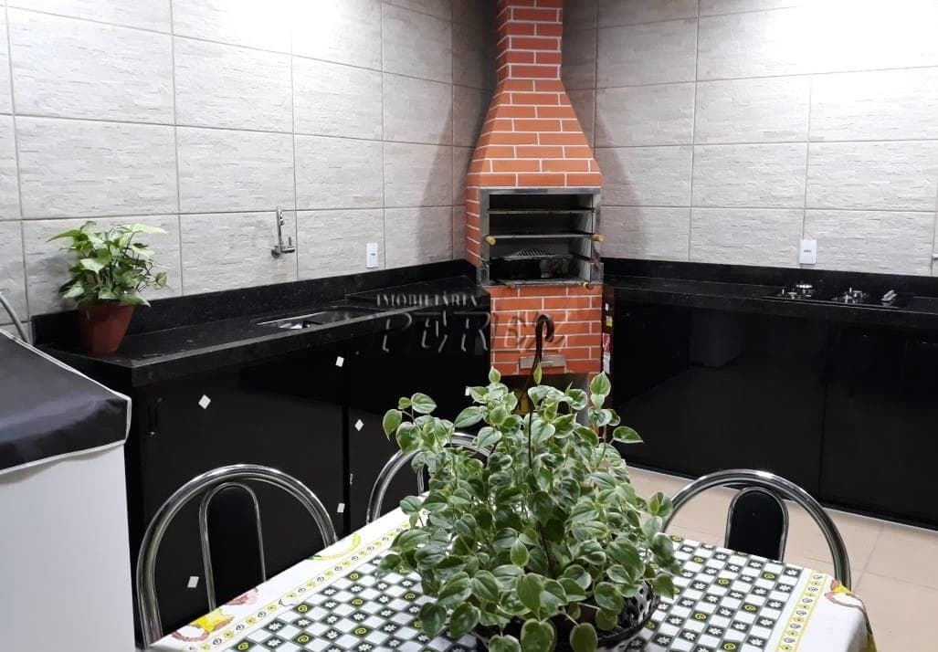 Casa à Venda - rua Justino Araújo Vilela, no Conjunto Habitacional Jamile Dequech (Zona Sul de Londrina) - Foto 0