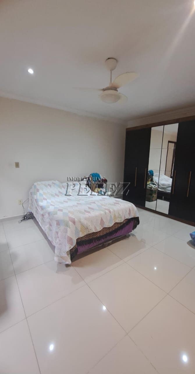 Casa à Venda - rua Justino Araújo Vilela, no Conjunto Habitacional Jamile Dequech (Zona Sul de Londrina) - Foto 2