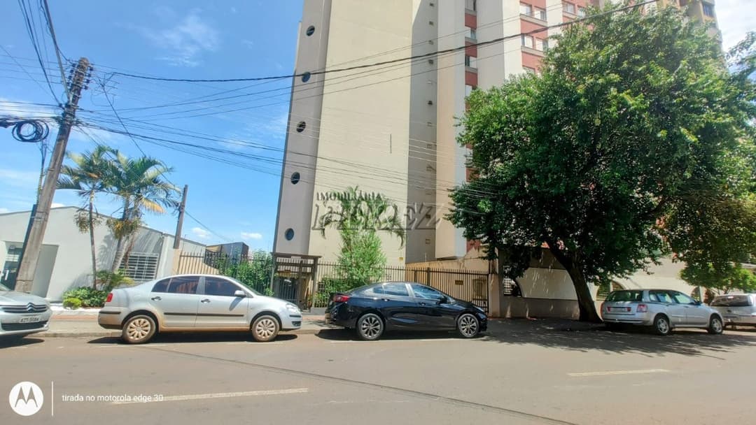 Kitnet à Venda e locação no Edifício Crystal - Centro de Londrina! - Foto 0