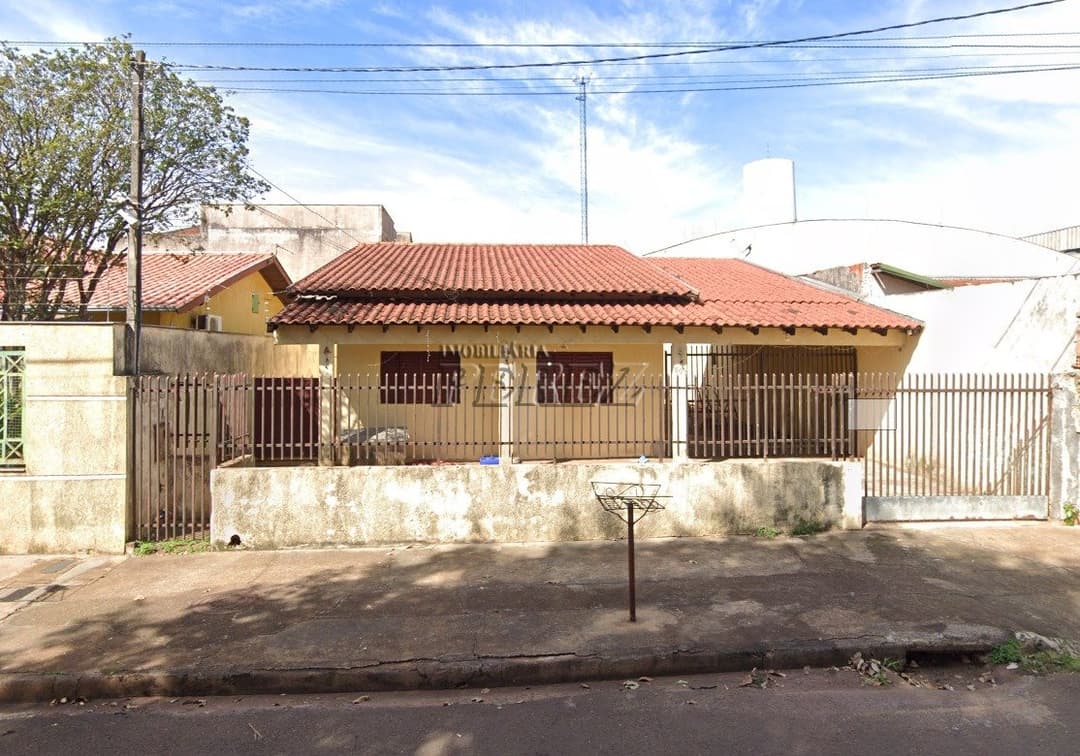 Casa à Venda - na Avenida Antônio Capello Jardim Santa Rita (Zona Oeste de Londrina) - Foto 0