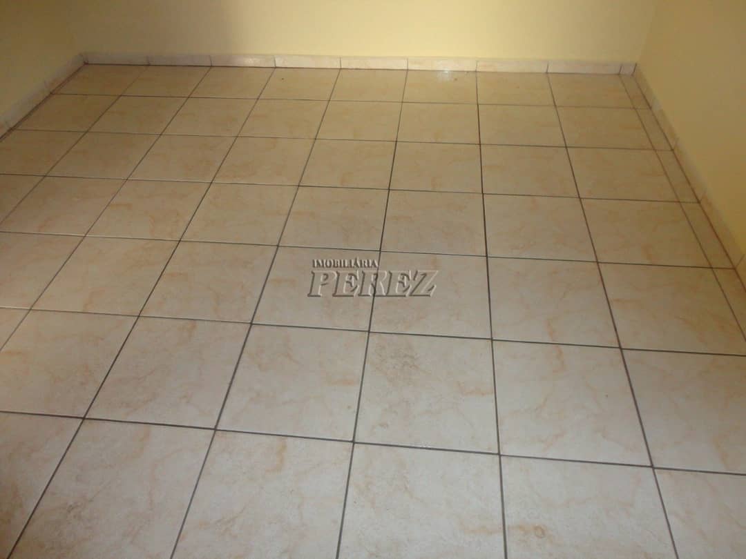 Casa à Venda - na Avenida Antônio Capello Jardim Santa Rita (Zona Oeste de Londrina) - Foto 4