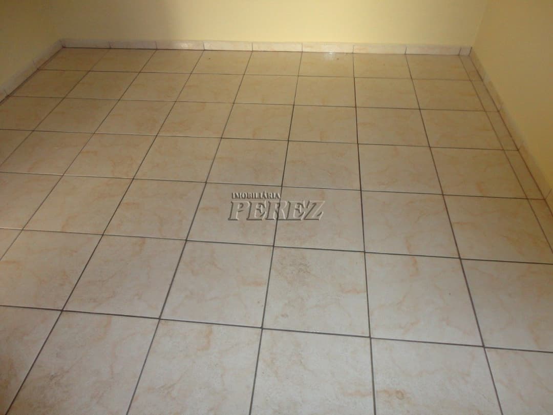 Casa à Venda - na Avenida Antônio Capello Jardim Santa Rita (Zona Oeste de Londrina) - Foto 4