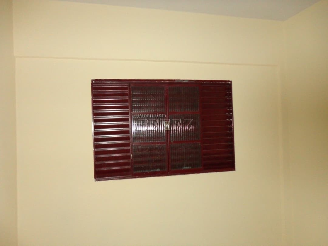 Casa à Venda - na Avenida Antônio Capello Jardim Santa Rita (Zona Oeste de Londrina) - Foto 5