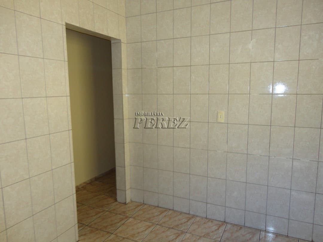 Casa à Venda - na Avenida Antônio Capello Jardim Santa Rita (Zona Oeste de Londrina) - Foto 9