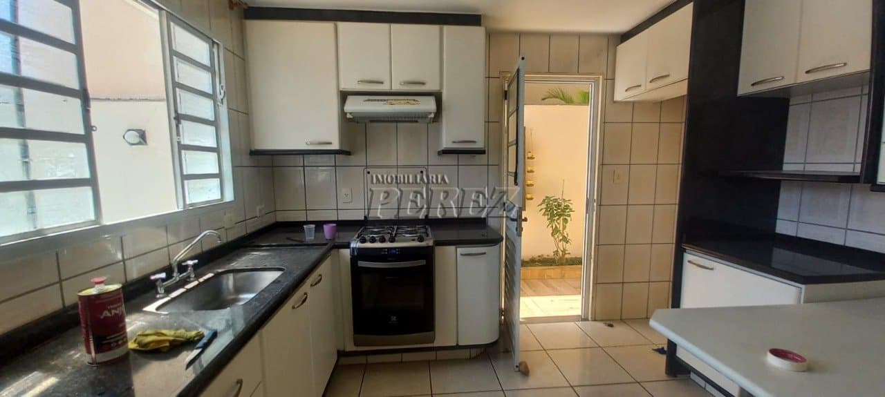 Sobrado a Venda e Locação - Condomínio Aspen Park, Rua Benedita Almeida de Oliveira, Jardim Aeroporto, Zona Leste - Foto 2