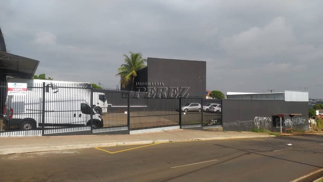 Barracão à Venda - Rua Águia Imperial, Jardim Paraíso, Zona Norte de Londrina - Foto 0