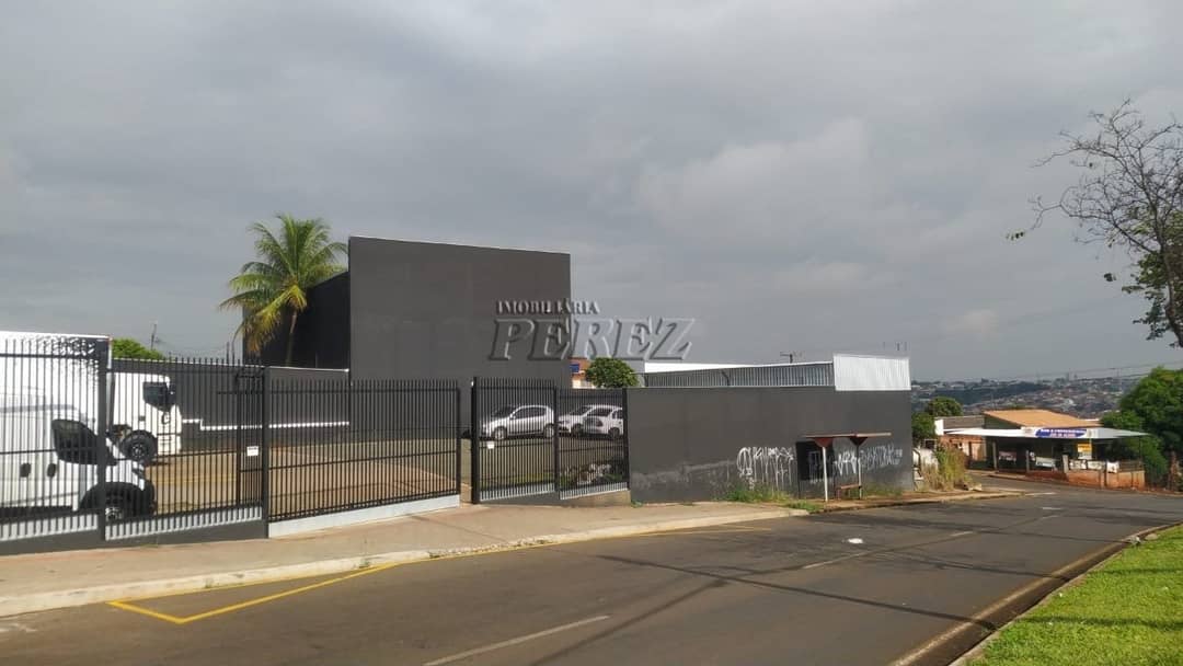 Barracão à Venda - Rua Águia Imperial, Jardim Paraíso, Zona Norte de Londrina - Foto 1