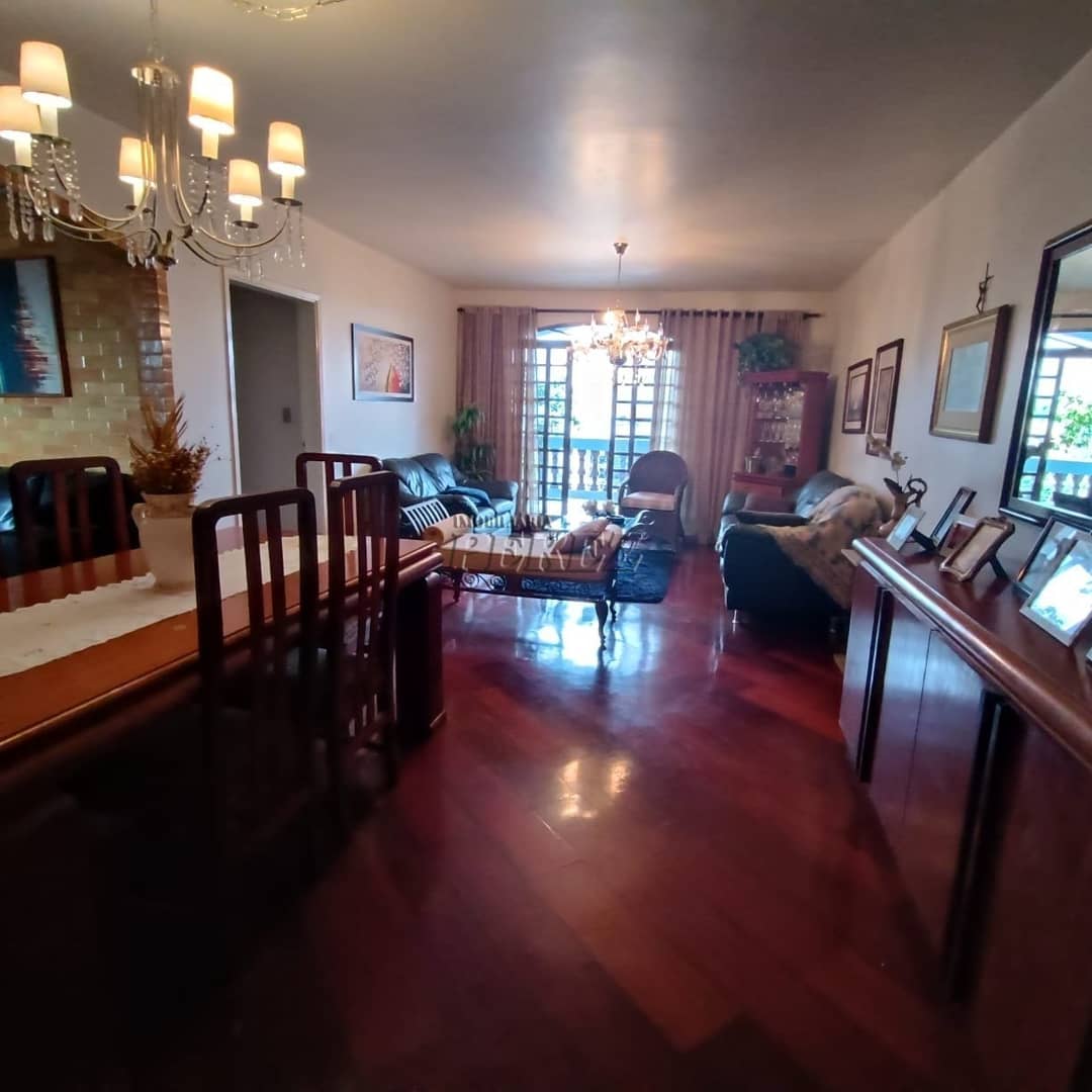 Casa à Venda na Vila Brasil - Rua Colômbia - Foto 3