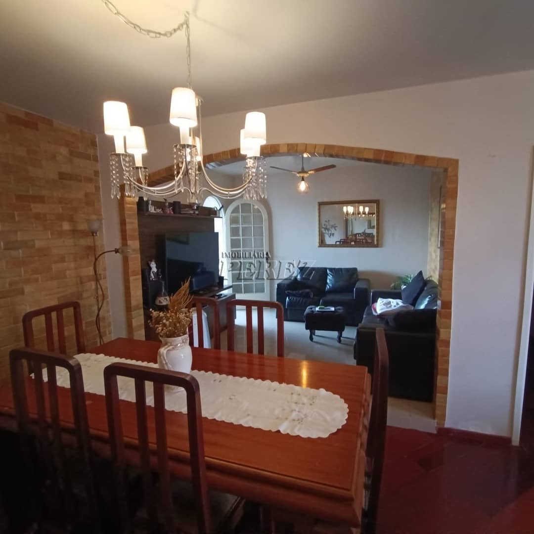 Casa à Venda na Vila Brasil - Rua Colômbia - Foto 2