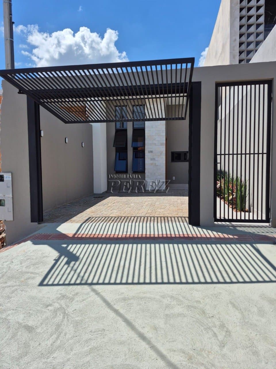 Casa à Venda - Região Leste de Londrina, Rua Angelina Maria dos Santos - Foto 1