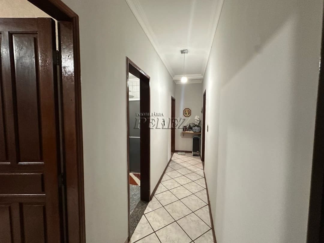 Casa à Venda na Rua Marfim, Jardim Leonor - Zona Oeste de Londrina - Foto 9